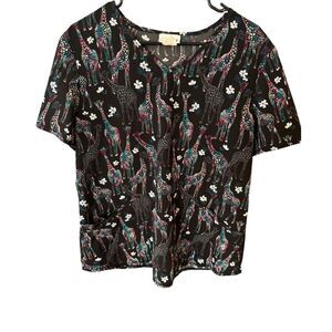 Scrubstar Womens Giraffe Medial Nurse Dental  Vet Tech Scrub Top Size Large